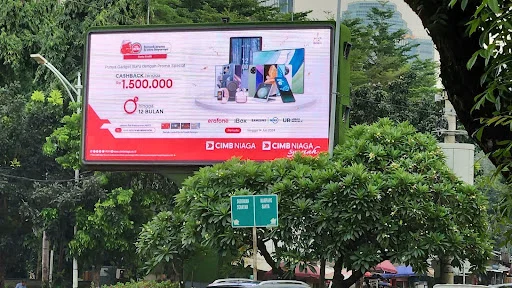 videtron jenis reklame yang menyampaikan pesan - CIMB Niaga